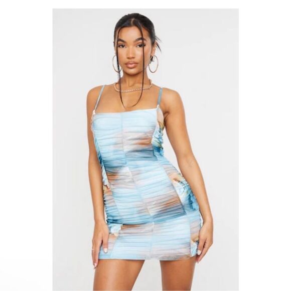 Prettylittlething Abstract Swirl print Dress NWT - Picture 1 of 3
